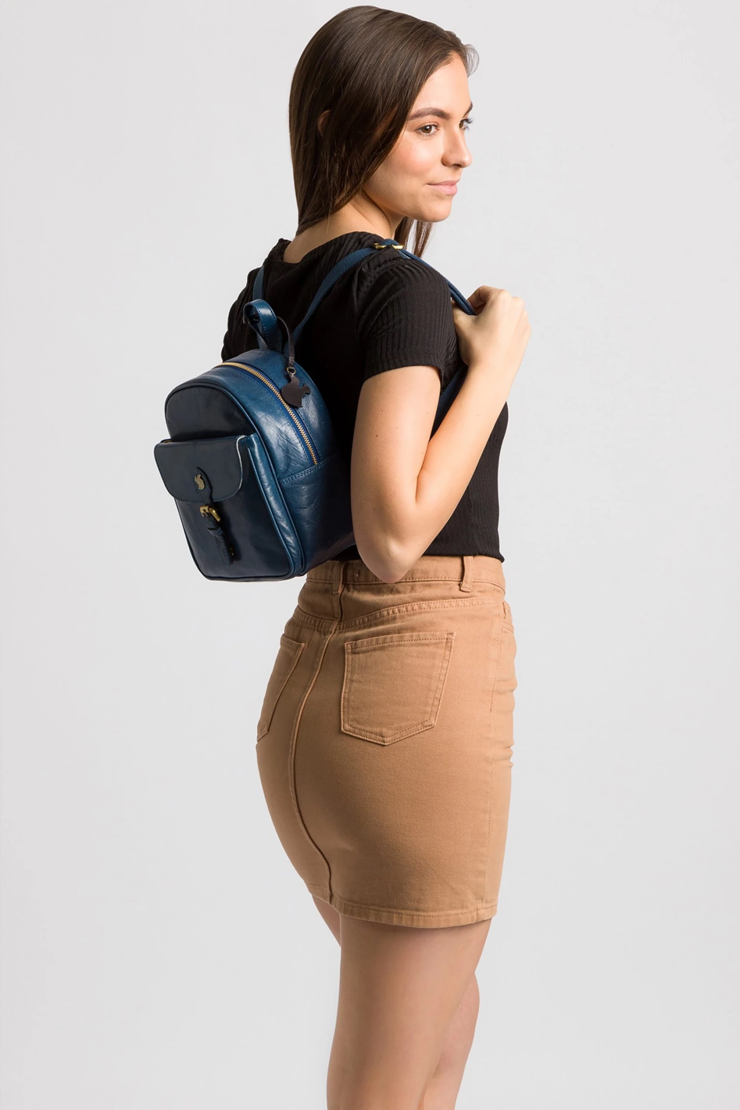 Conkca Eloise Snorkel Blue Leather Backpack - Image 5